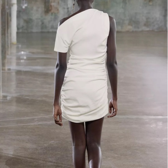 Zara NWT white mini dress asymmetrical draped off shoulder ruched dress - Picture 5 of 12